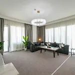 3 Bedroom Luxury Living Downtown Views Burj Khalifa Views